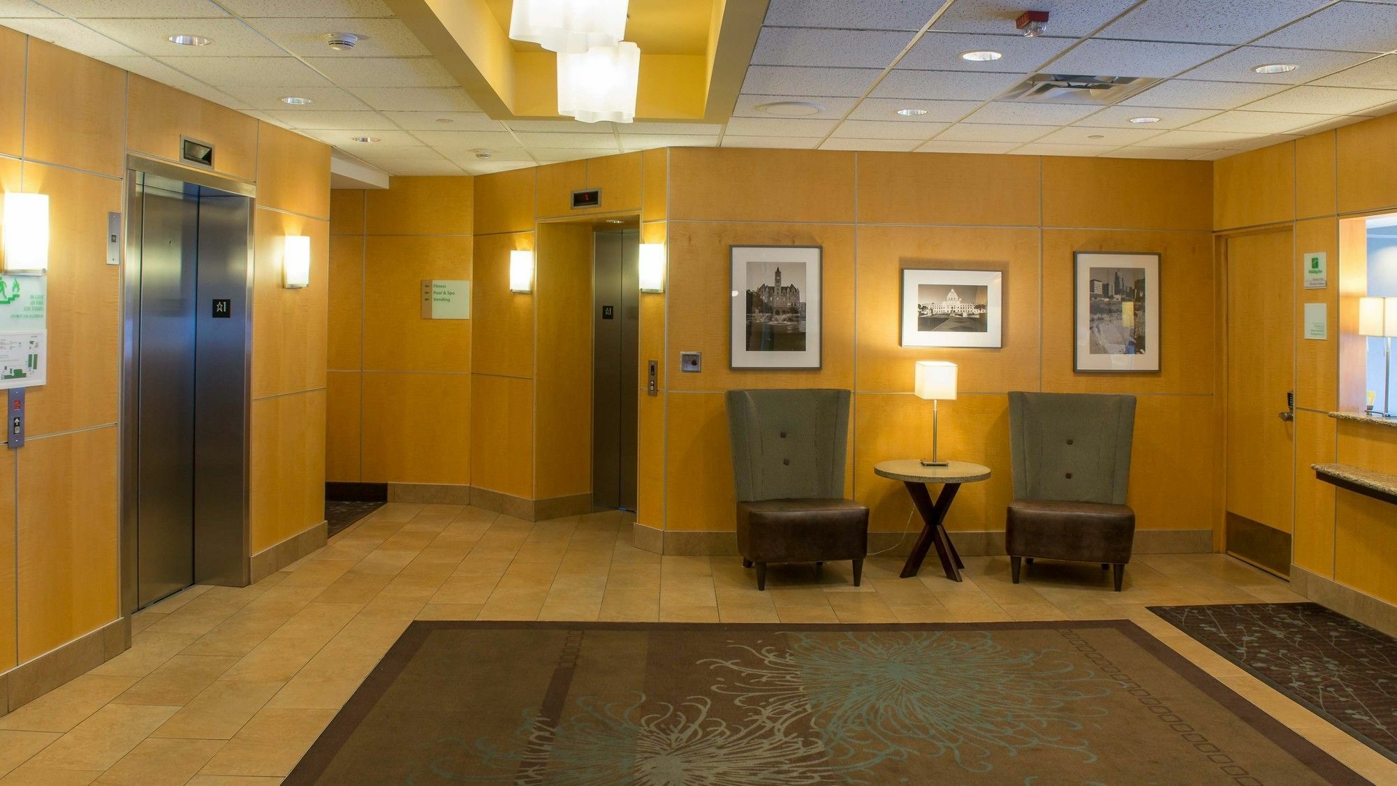 סיינט פול Holiday Inn St. Paul Downtown By Ihg מראה חיצוני תמונה